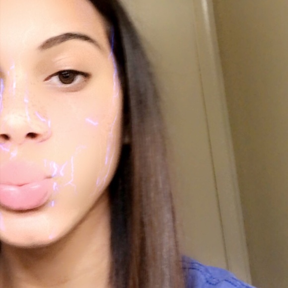 Meet your Posher, Ashlee - Picture 1 of 1